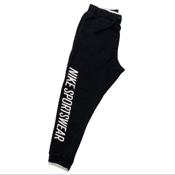 Nike tapered sweatpants - Picture 4 of 6
